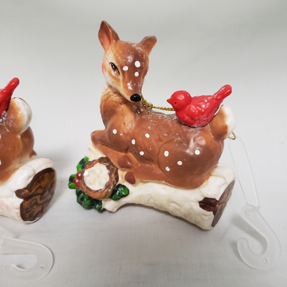 Charming Holiday Retro Deer Ornaments with Red Bird Accents - Picture 4 of 8